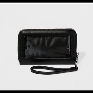 Zip wallet with wristlet